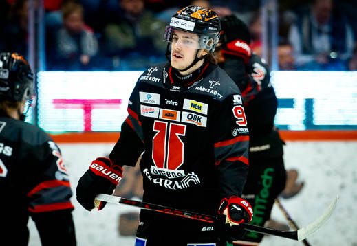 Örebros Leo Carlsson deppar