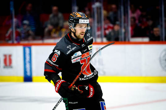 Örebros Filip Berglund deppar