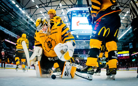 Skellefteås målvakt Linus Söderström