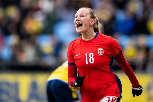 Frida Maanum of Norway celebrates