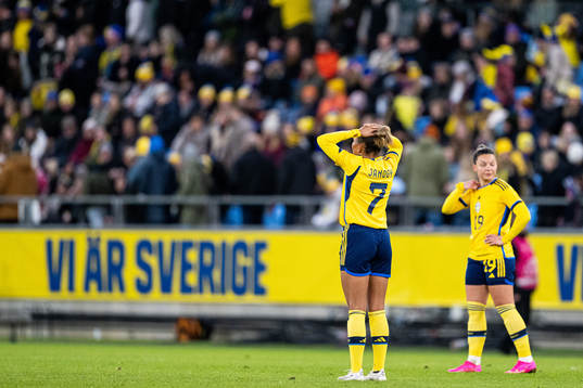 Madelen Janogy and Johanna Rytting Kaneryd of Sweden looks