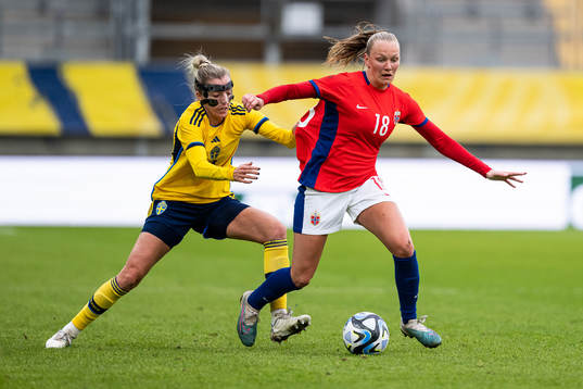 Linda Sembrant of Sweden and Frida Maanum of Norway