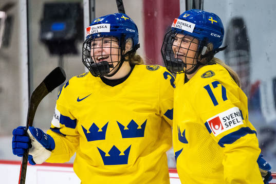 Lina Ljungblom and Sofie Lundin of Sweden celebrate