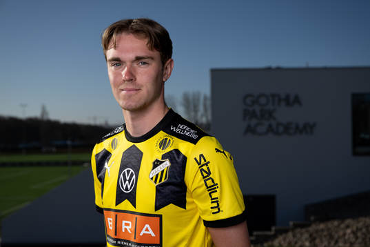 Häckens Charlie Axede