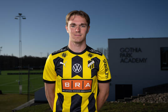 Häckens Charlie Axede