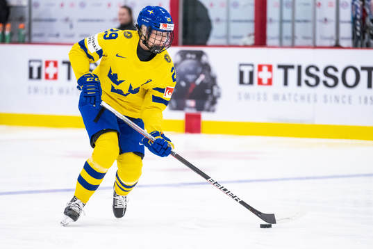 Olivia Carlsson of Sweden