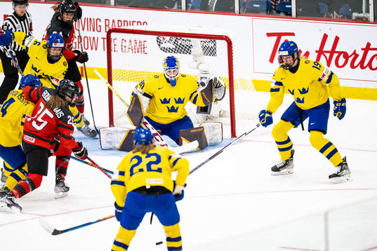 Goaltender Emma Söderberg of Sweden
