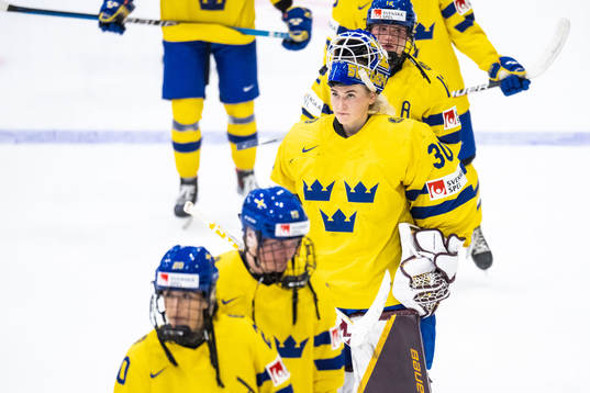 Goltender Emma Söderberg of Sweden looks dejected