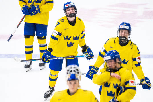 Mira Jungåker of Sweden looks dejected