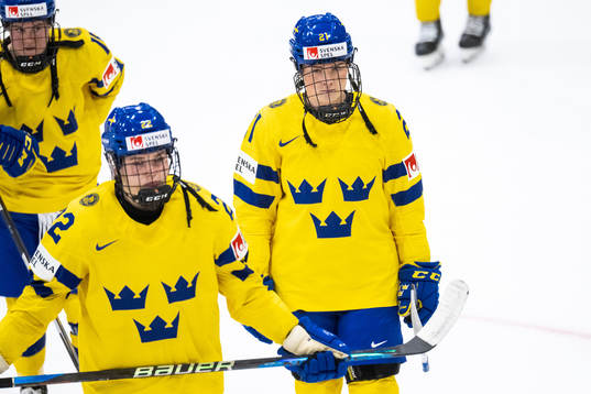 Hanna Thuvik and Lova Blom of Sweden looks dejected