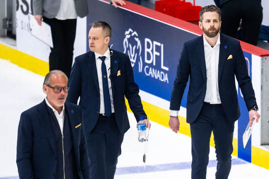 Assistant coach Andreas Spångberg, Assistant coach Andreas