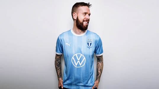 På denna handoutbild från Malmö FF syns Pontus Jansson