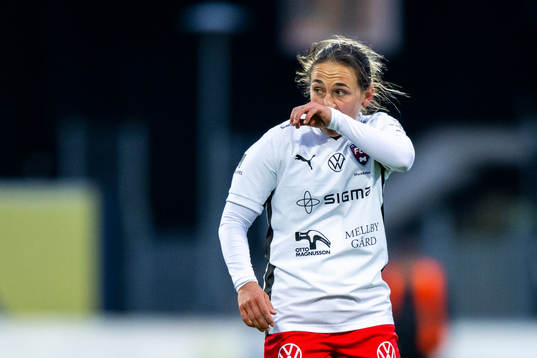 FC Rosengårds Gina Chmielinski deppar