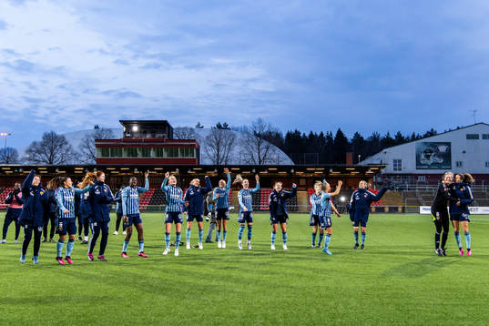Djurgårdens spelare jublar