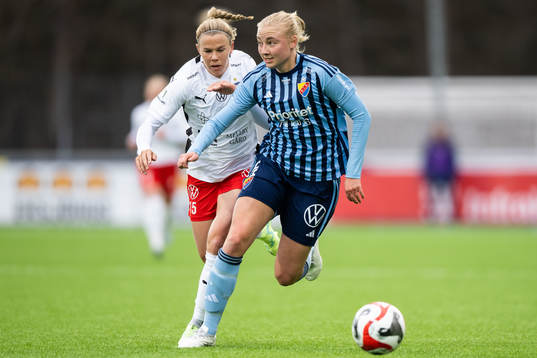 FC Rosengårds Jessica Wik och Djurgårdens Stinalisa