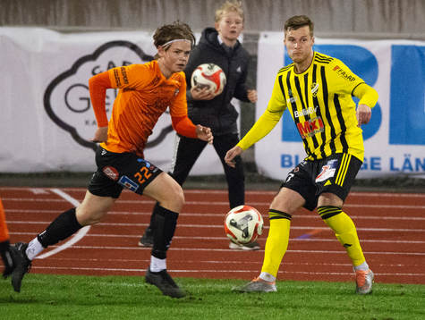 IFK Hässleholms Marcus Thuvesson i matchen i div. 2 mellan