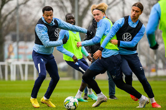 Martin Olsson, Daniel Gudjohnsen och Elison Makolli