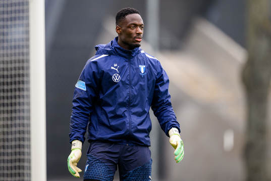 Målvakt Ismael Diawara