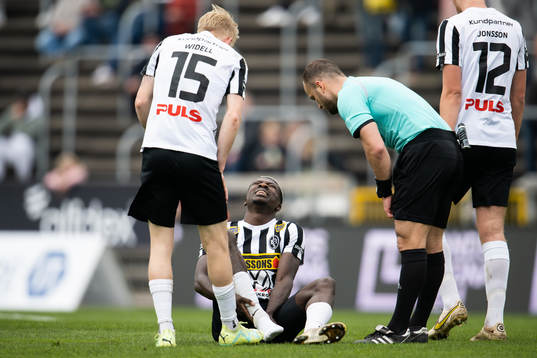 Landskronas Ousmane Diawara har ont