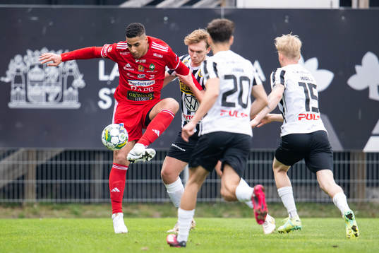 Skövde AIKs Emil Bellander