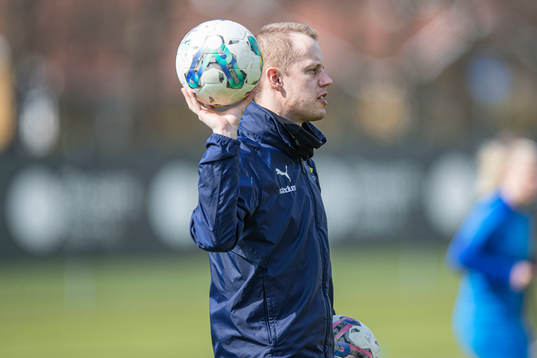 Eskilsminnes tränare André Petersson