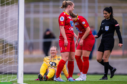Hildegunn Sævik of Røa in pain