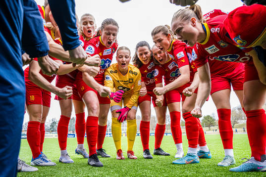 Vårin Kristina Vik, Jenny Storaker Skogmo, Ragne Hagen
