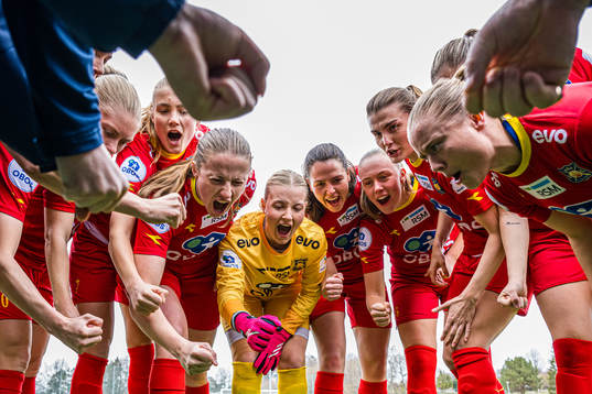 Vårin Kristina Vik, Jenny Storaker Skogmo, Ragne Hagen