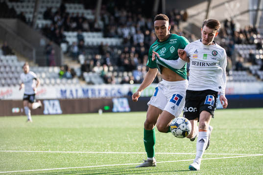 Brages Eirik Asante Gayi och Örebros Noel Milleskog