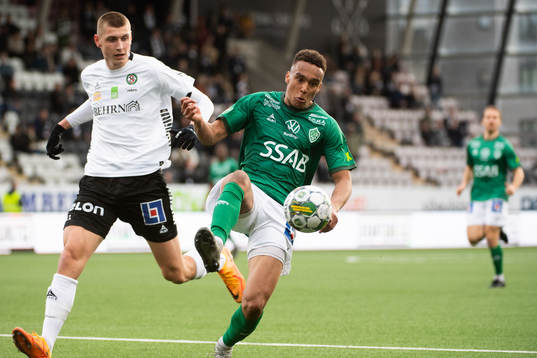 Örebros Adi Fisic och Brages Eirik Asante Gayi