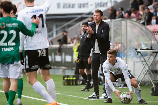 Örebros tränare Christian Järdler