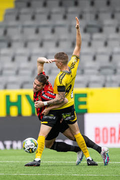 Brommapojkarnas Nikola Vasic och Elfsborgs Sebastian Holmen
