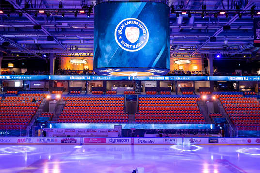 T-shirts på alla sittplatser före final ett i SHL mellan