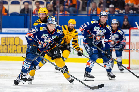 Skellefteås Petter Granberg och Växjös Glenn Gustafsson