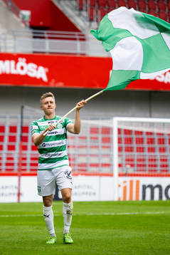Västerås SKs Simon Gefvert jublar