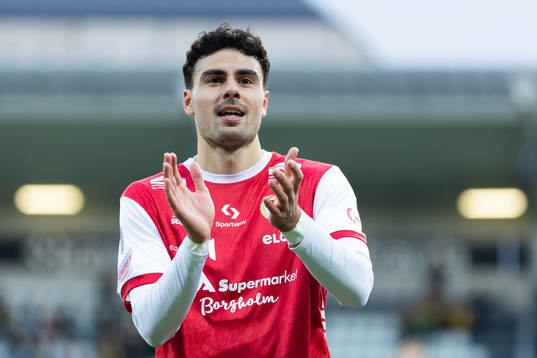 Kalmars Deniz Hummet jublar