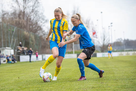 Eskilsminnes Johanna Olsson och Halmstads Tilde Duphorn