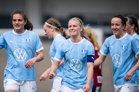 Malmö FFs Amanda Kander jublar