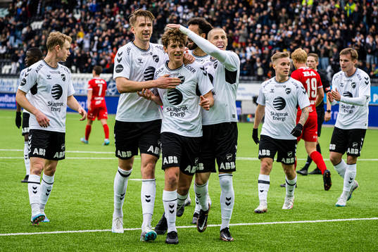 Filip Jørgensen of Odd celebrates