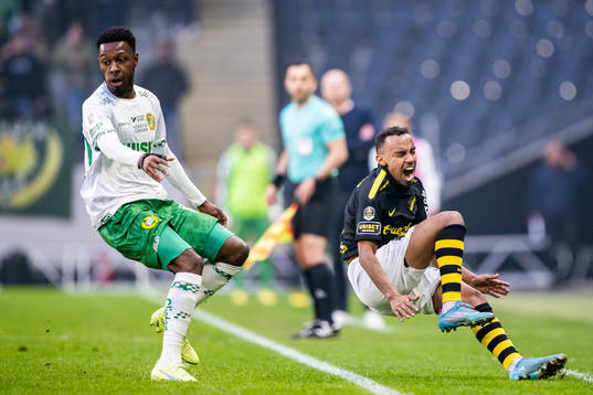 Hammarbys Shaquille Pinas och AIKs Bilal Hussein