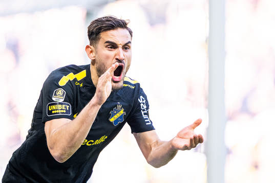 AIKs Sotirios Papagiannopoulos reagerar