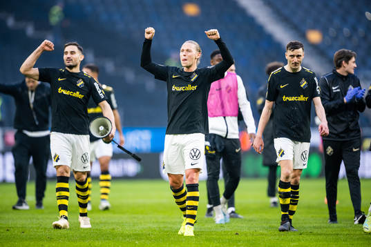 AIKs Sotirios Papagiannopoulos, Viktor Fischer och Jetmir