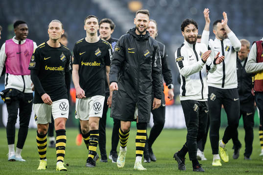 AIKs Viktor Fischer, Alexander Milosevic och Elias Durmaz