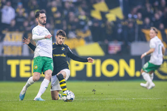 Hammarbys Nahir Besara och AIKs Vincent Thill