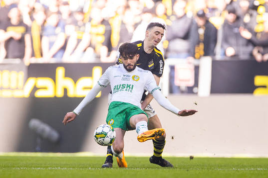 Hammarbys Montader Madjed och AIKs Jetmir Haliti