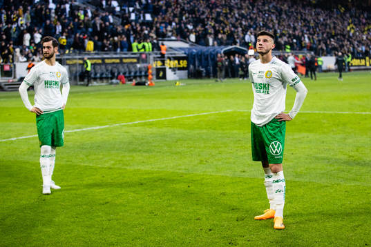 Hammarbys Adi Nalic och Viktor Djukanovic deppar