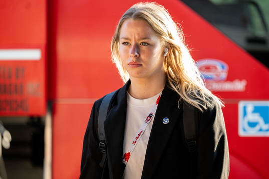 Goaltender Tindra Holm of Sweden