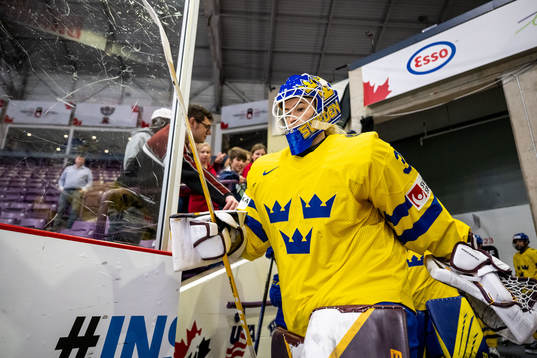 Goaltender Emma Söderberg of Sweden