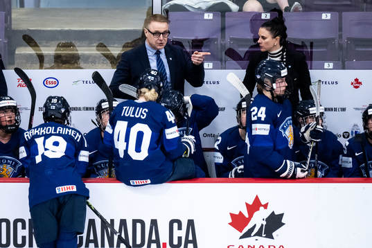 Head coach Juuso Toivola of Finland