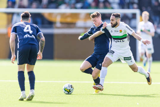 Utsiktens Albin Skoglund och GAIS Mervan Celik